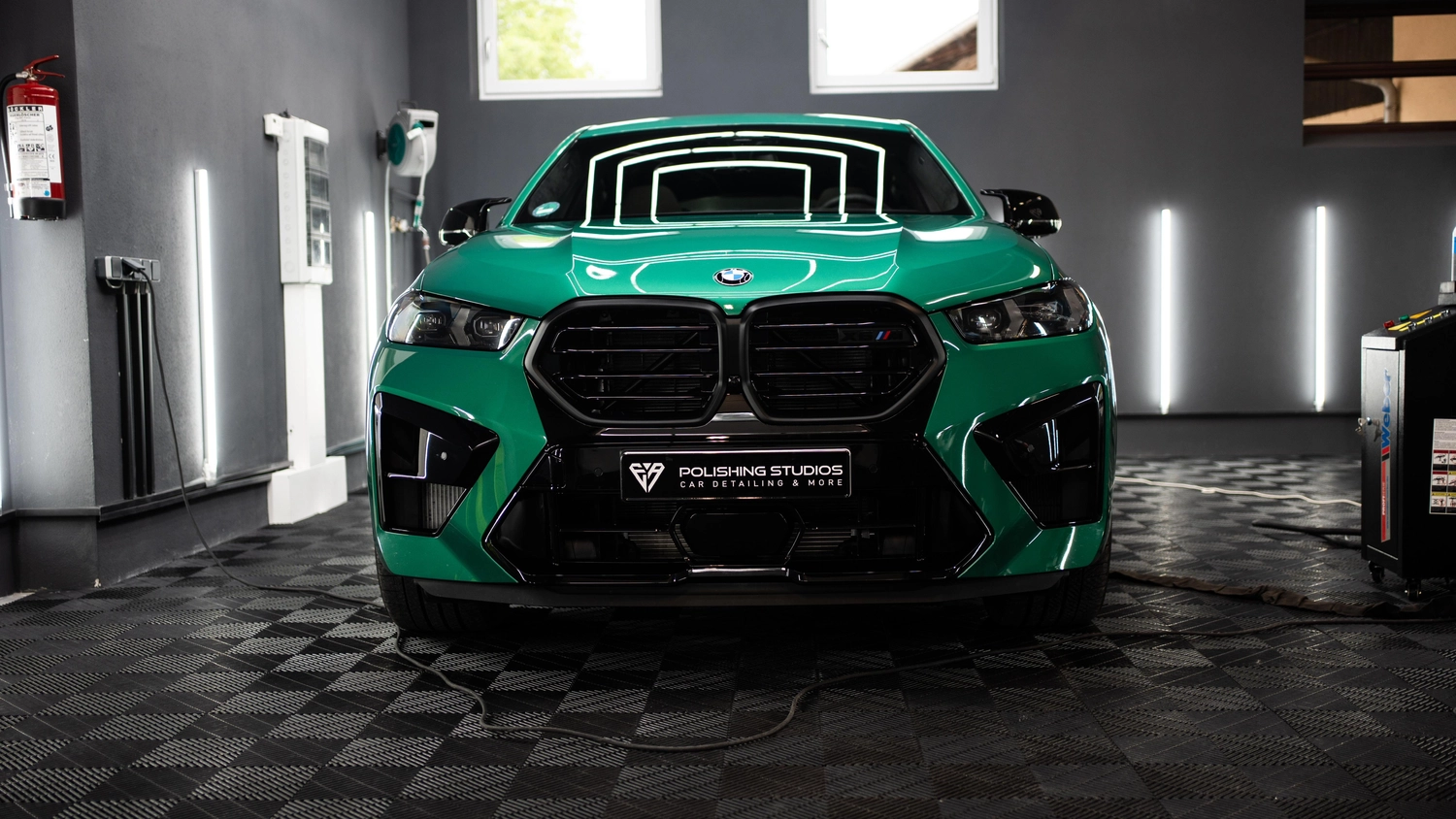 EA Polishing Studios 