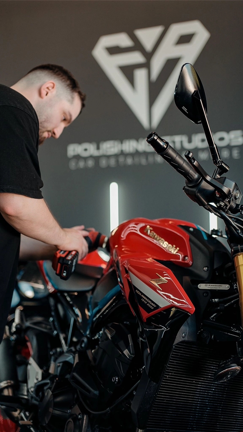 EA Polishing Studios 