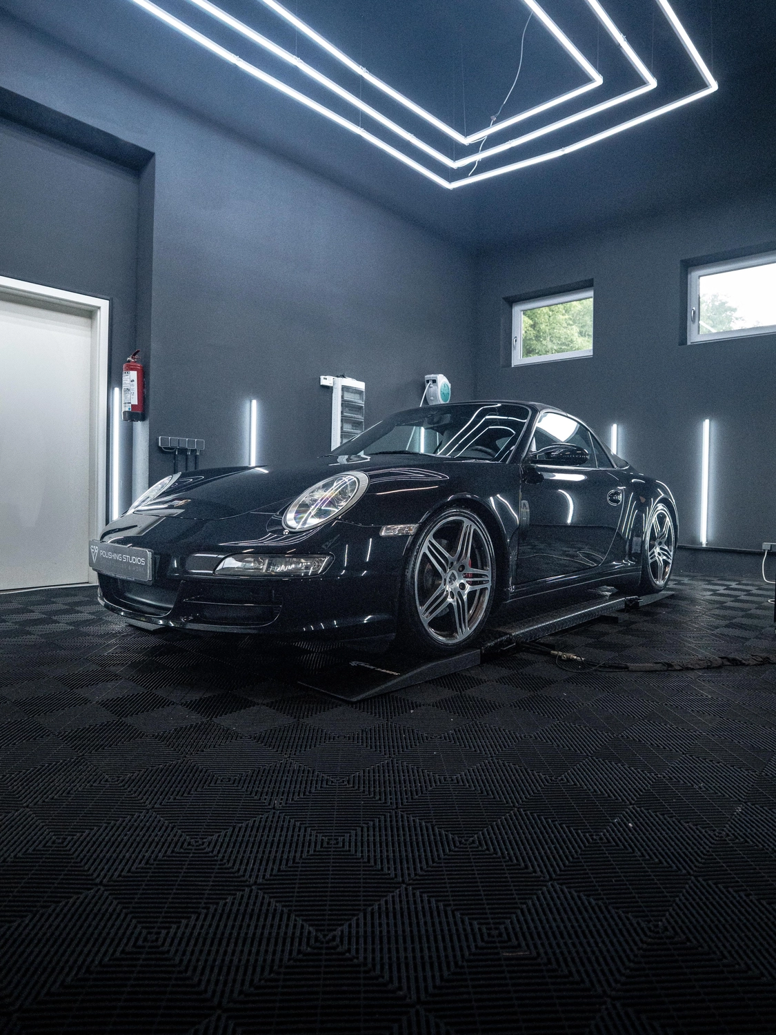 EA Polishing Studios 