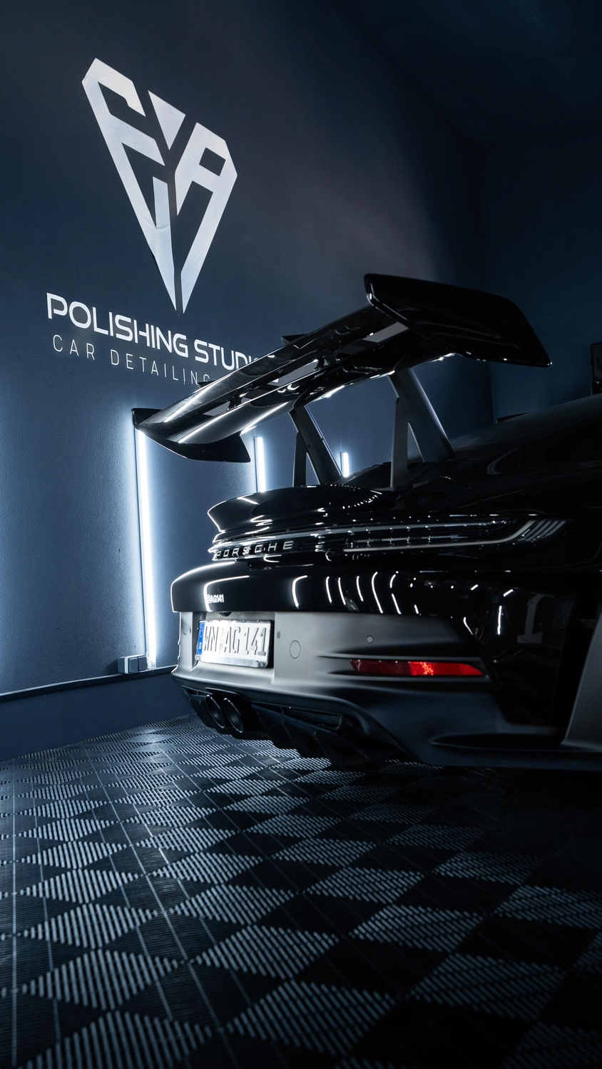 EA Polishing Studios 